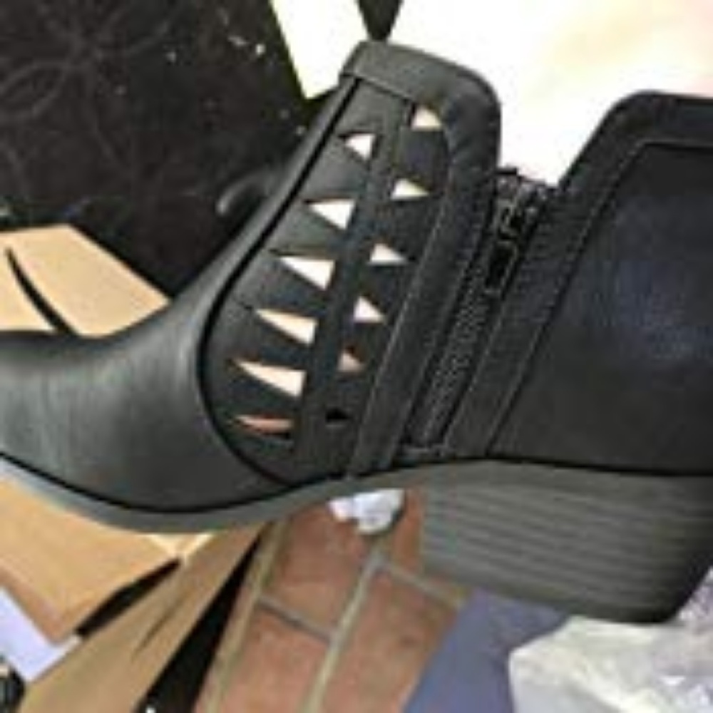 Marco Republic Cutout Chunk Ankle Booties
